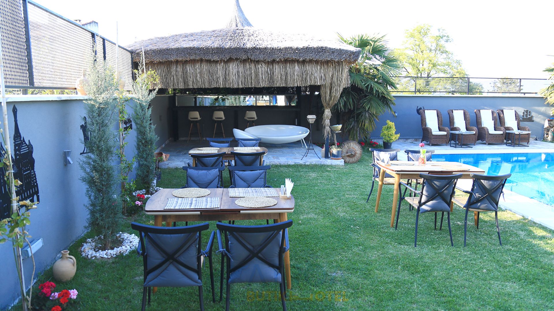 Dining by the Pool